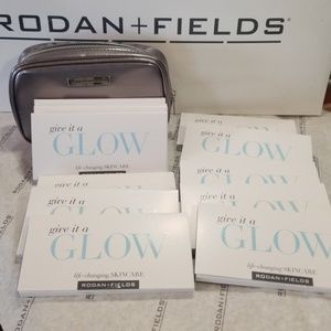 Rodan and Fields Give it a Glow Samples with Case